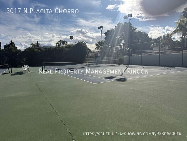 Building Photo - 3017 Placita Chorro