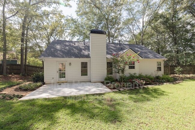 Building Photo - 107 Winthrop Ct