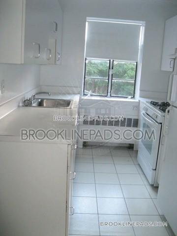 Building Photo - 84 St Paul St