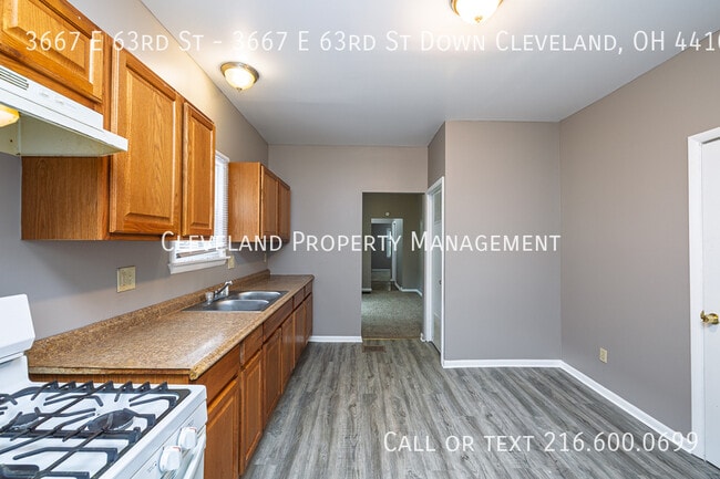 Building Photo - 3667 E 63rd St