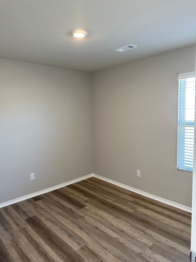 Building Photo - NEW Three Bedroom | Two Bath Home in Stage...