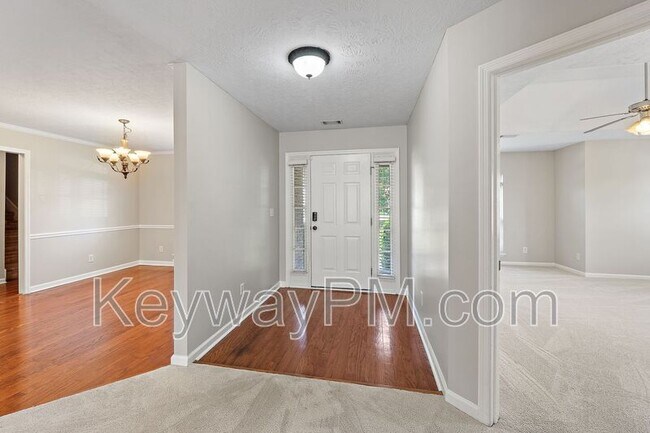 Building Photo - 845 Prairie Ln