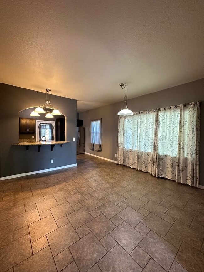 Building Photo - Fantastic 2-plus bedroom 1 bath rambler located in wonderful Eatonville!