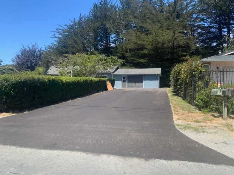 Primary Photo - 190 Belleview Ave