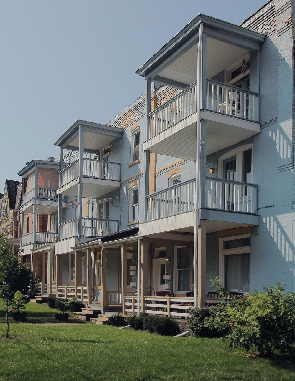 Building Photo - 525 Jeanette St