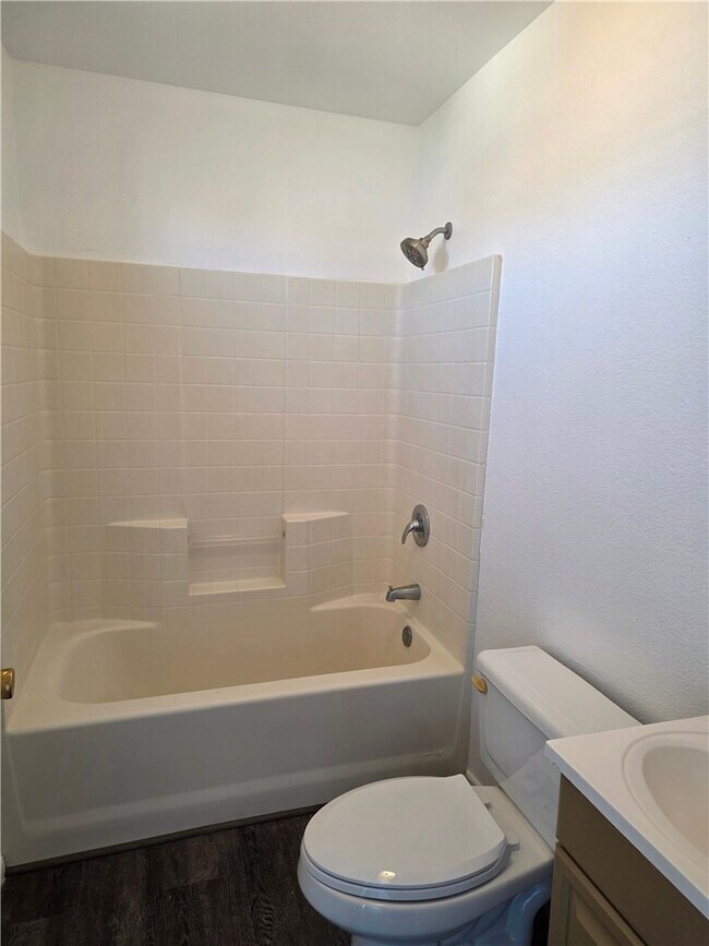Building Photo - 346 Rio Grande Ct