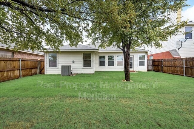 Building Photo - 10505 Braewood Dr