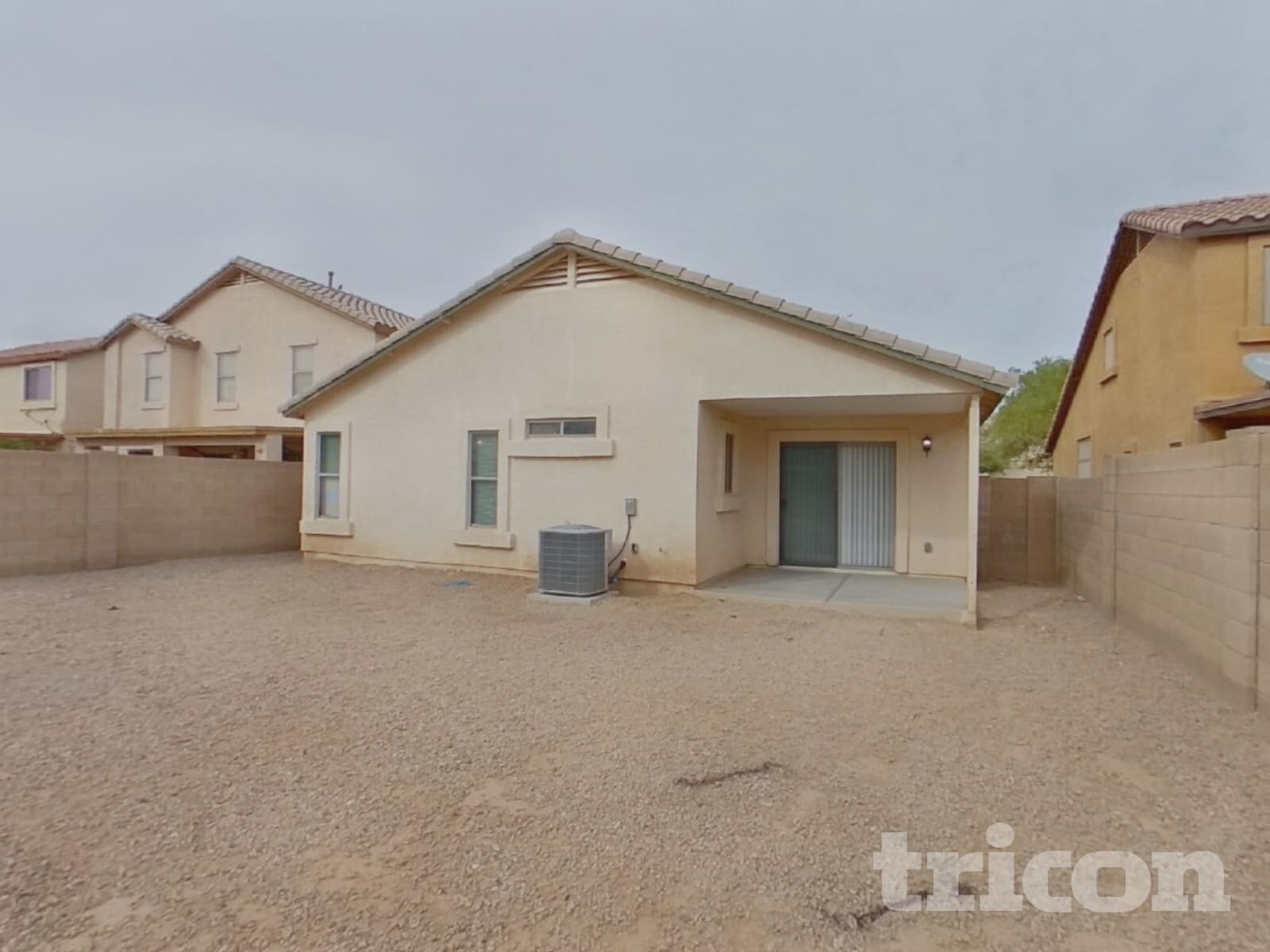 Building Photo - 40399 W Thornberry Ln