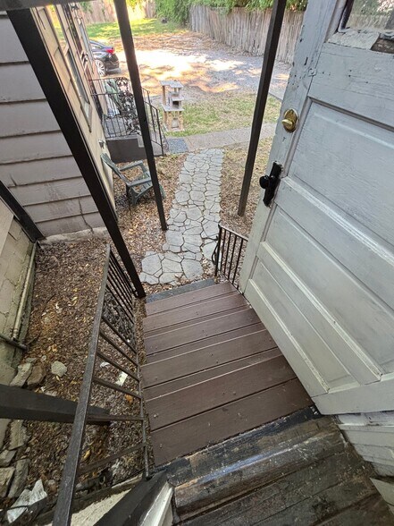 Building Photo - 159 N Belvedere Blvd