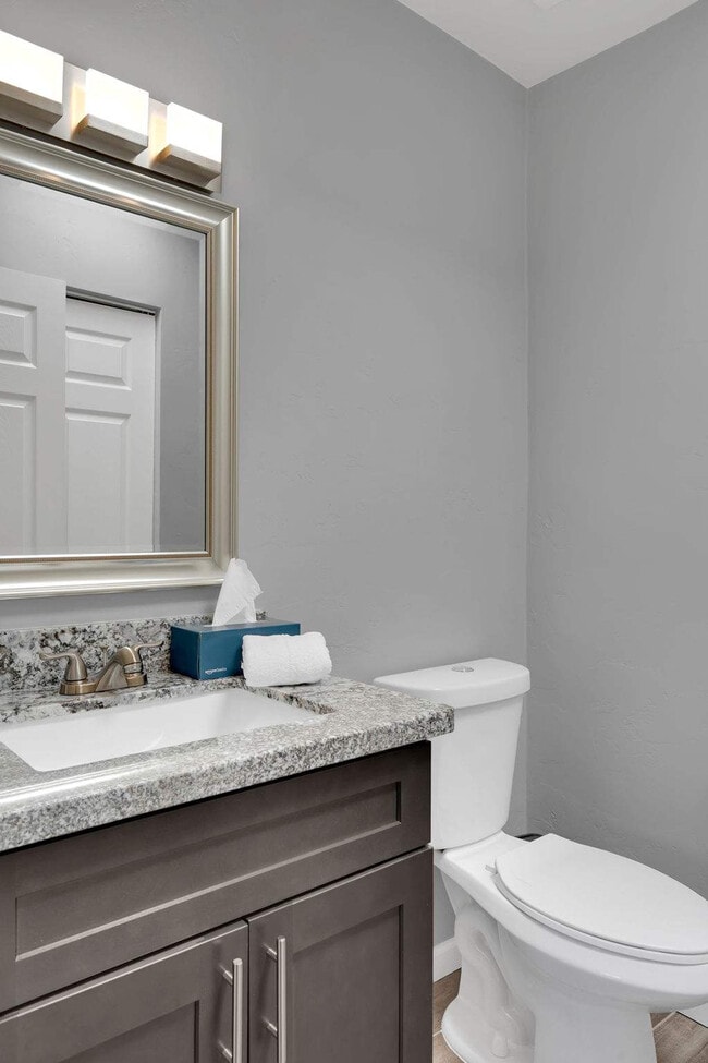 Building Photo - 6240 E River Rd