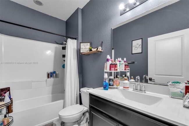 Building Photo - 1429 SE 23rd Terrace