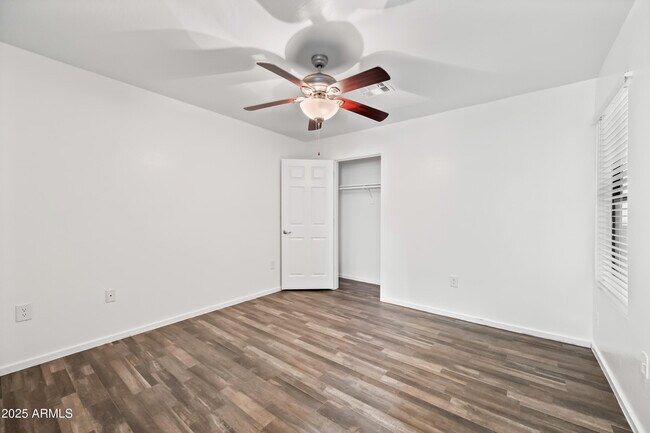 Building Photo - 3065 N 67th Ave