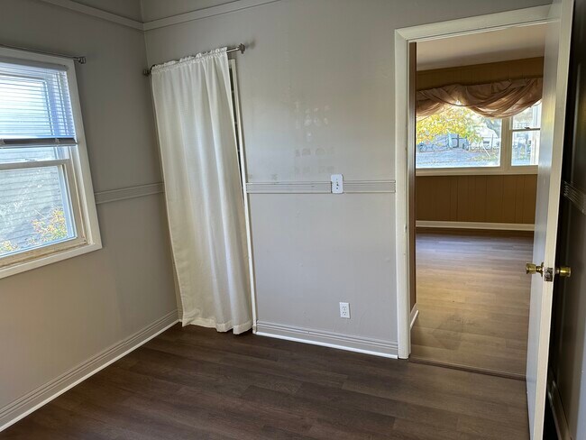 Bedroom 1 - 559 Fairview St