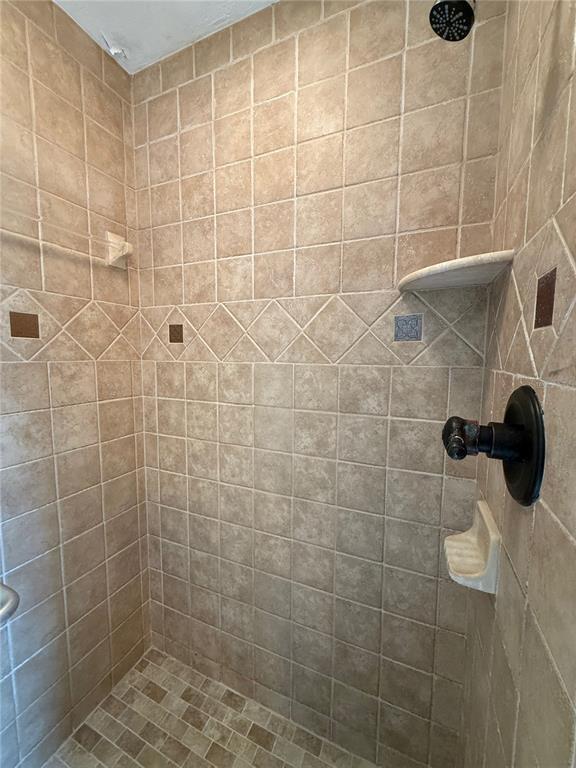 Building Photo - 4701 NE 7th Ave