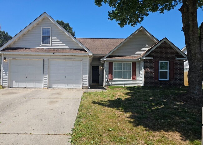 Building Photo - 6633 Biscayne