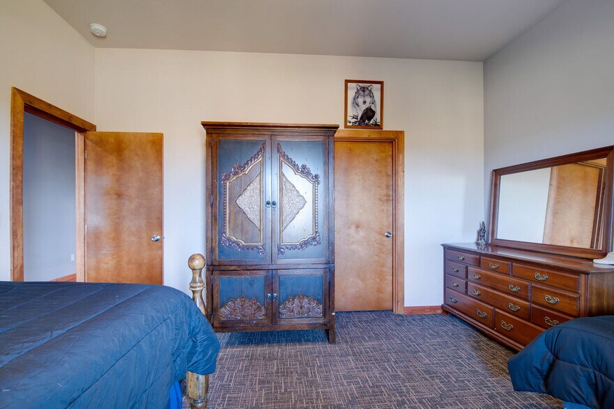 Building Photo - 975 S Sand Dune Ave SW