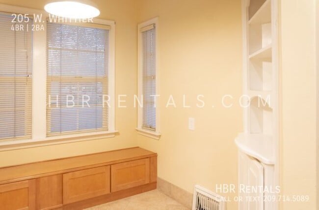 Building Photo - 205 W. Whittier-