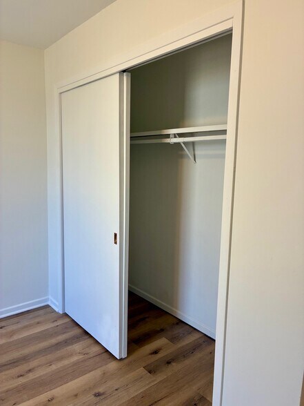 Building Photo - 3408 SW Burnett Rd