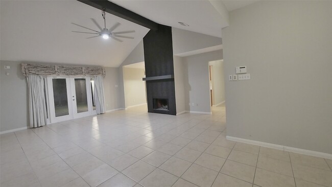 Building Photo - 1335 Hidden Canyon Rd