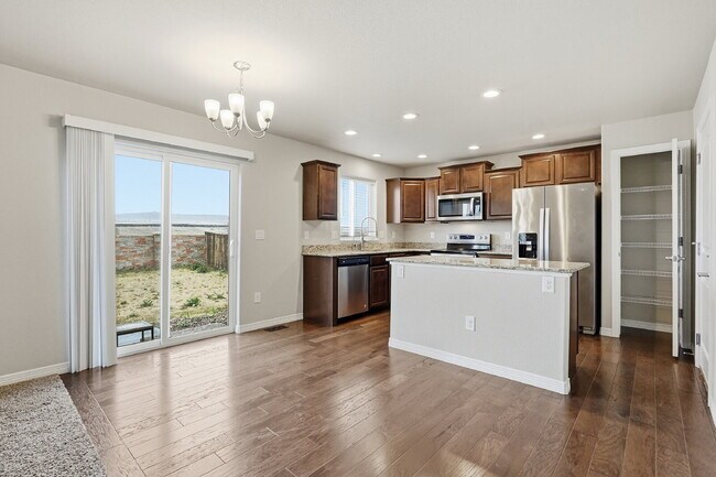 Building Photo - $2,240.95, 3 bed, 2.5 bath located in Colorado Springs with a large backyard.