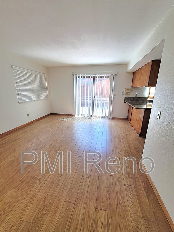 Building Photo - 6403 Meadow Country Dr