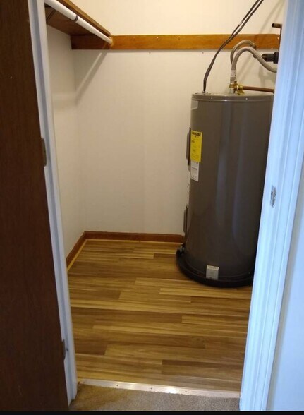 Building Photo - 74 Barrett St