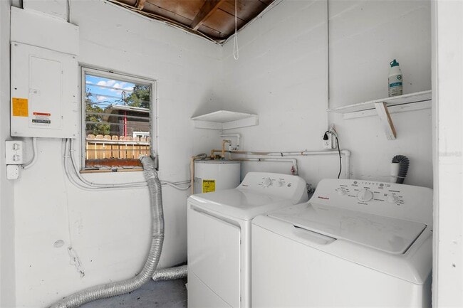 Building Photo - 1721 41st St S