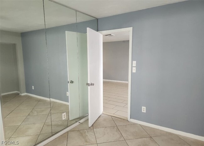 Building Photo - 1604 Ridgecrest St