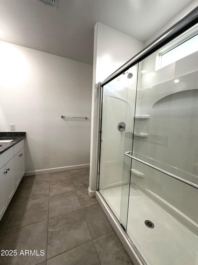 Building Photo - 3241 W Shanley Ave