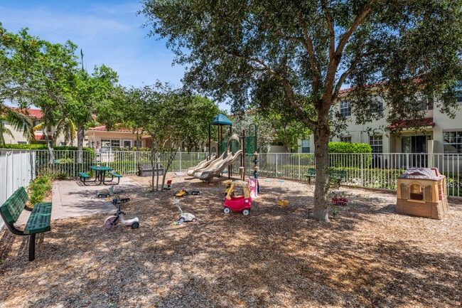 Building Photo - 106 S Longport Cir