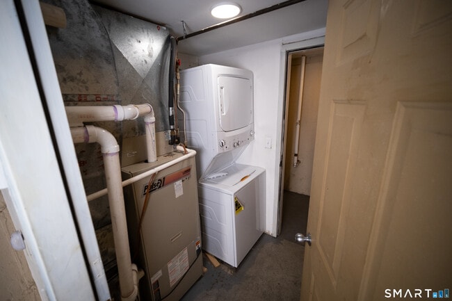 Building Photo - 3236 Madison Ave