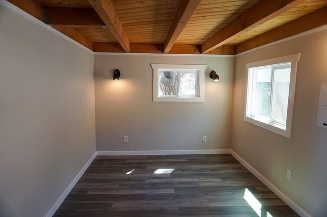 Building Photo - A Frame Country Cabin Style