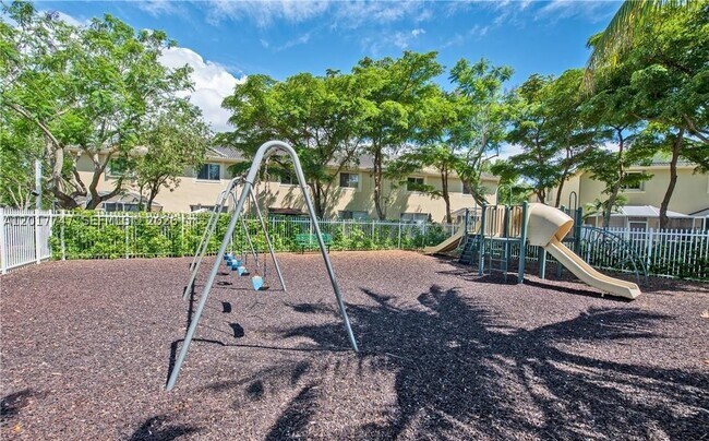 Building Photo - 2434 Cordoba Bend