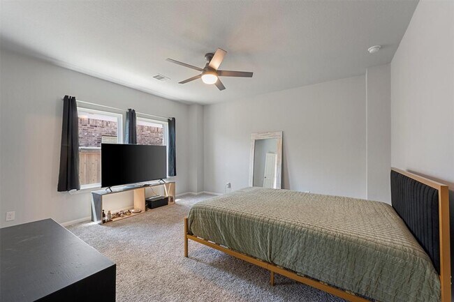Building Photo - 10511 Kings River Dr