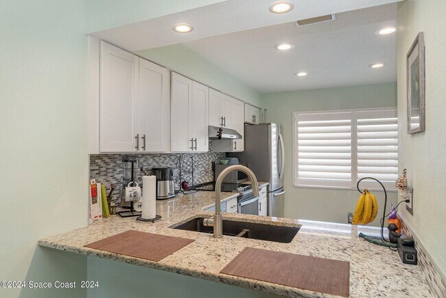 Building Photo - Charming 2-bedroom, 1-bathroom condo