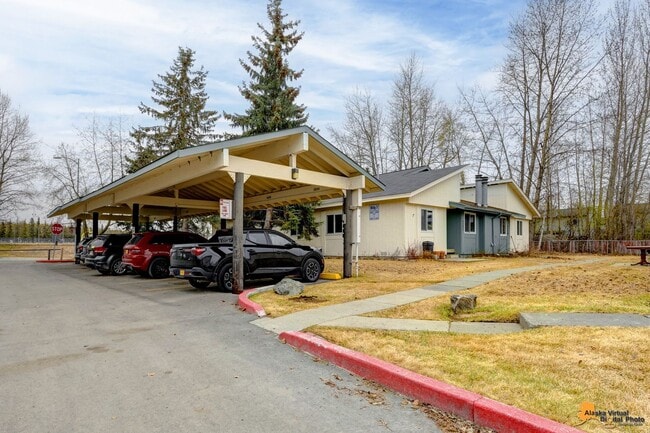 Building Photo - Charming 3 Bedroom Ranch Style Condo in East Anchorage – Ideal Location!