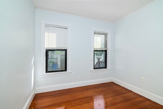 Building Photo - 21 Wollaston Ave