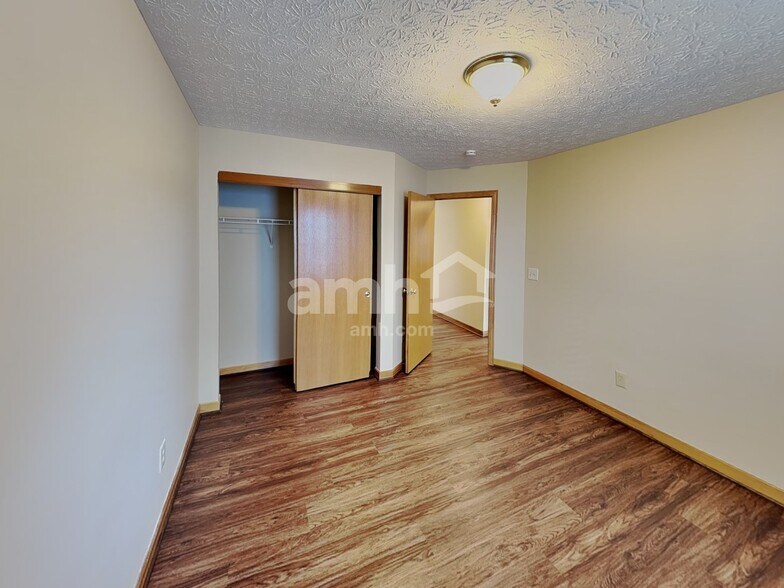 Building Photo - 7898 Antonio Ln