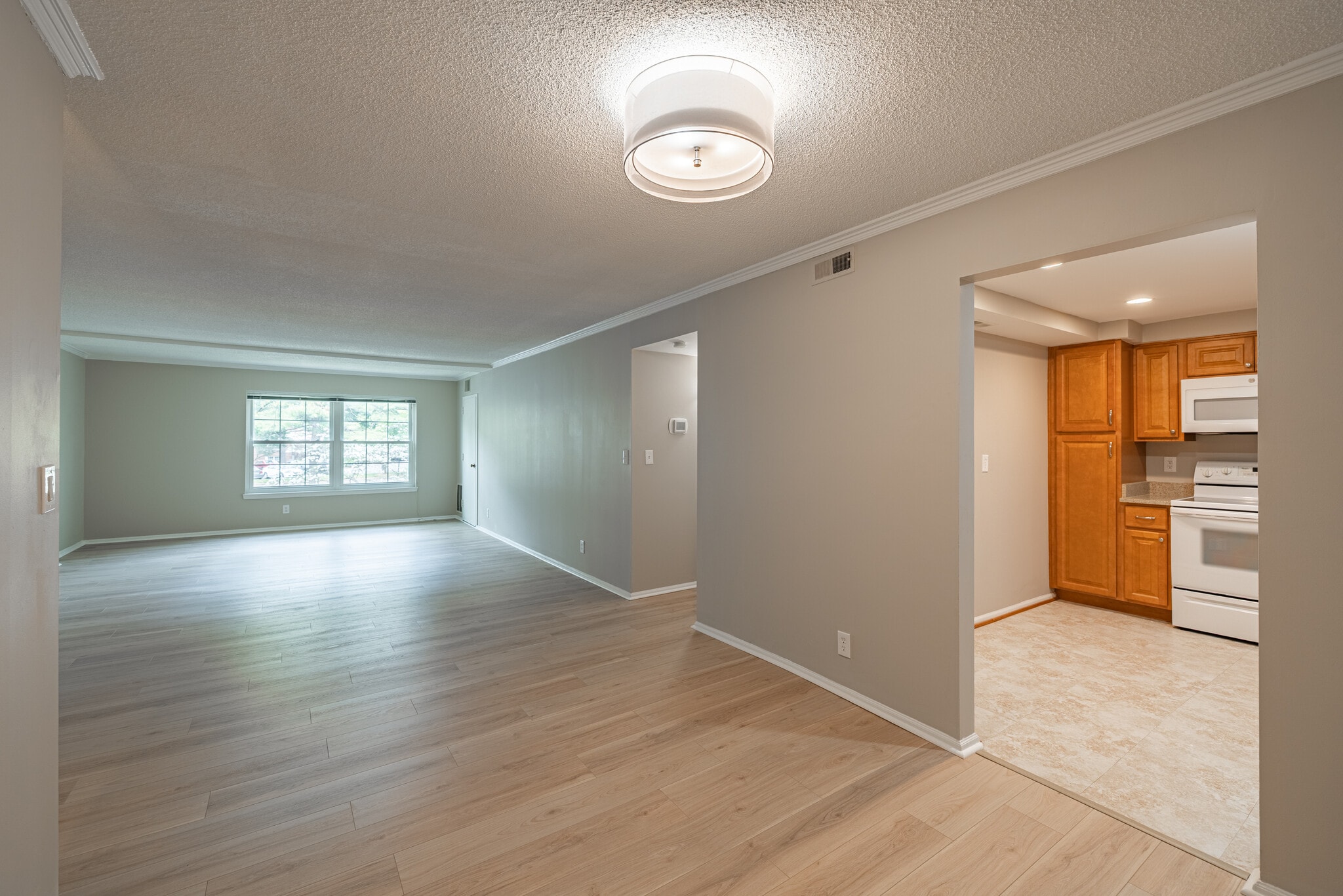 Building Photo - 7651 Tremayne Pl