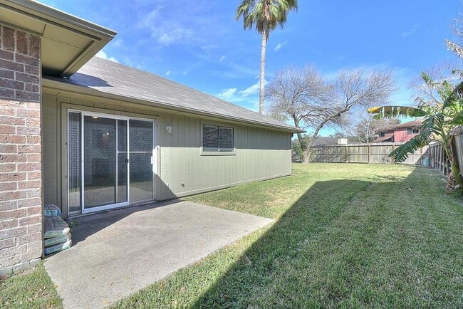 Building Photo - 5310 Gateridge Dr