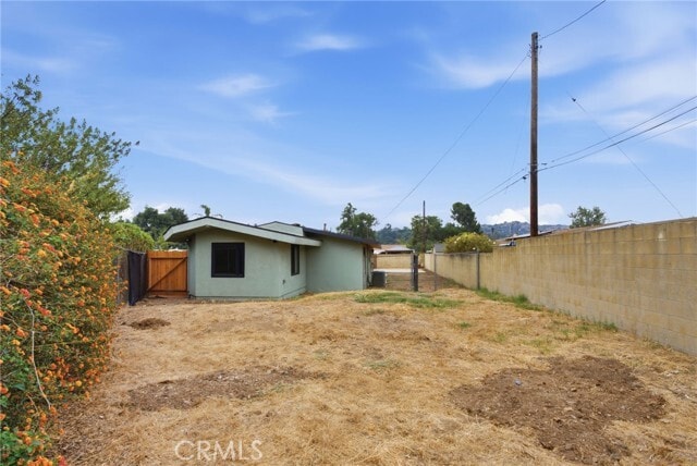 Building Photo - 1261 E Ada Ave