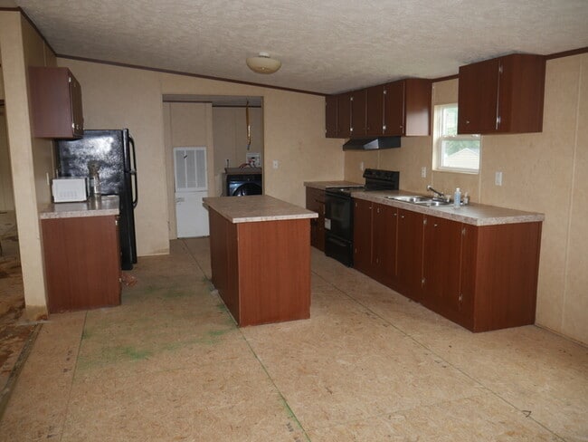 Building Photo - 315 Barricks Rd