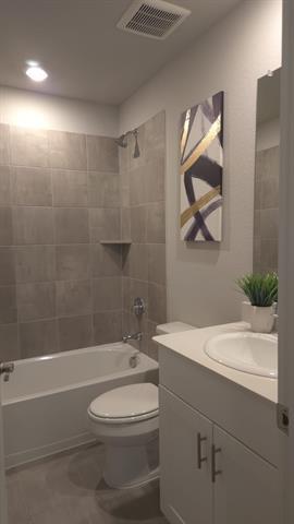 Building Photo - 3401 Triumph Dr