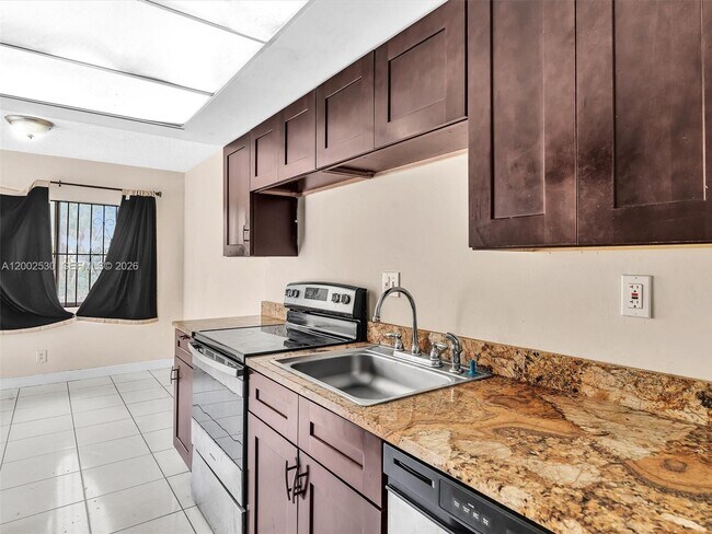 Building Photo - 5710 NW 21st St