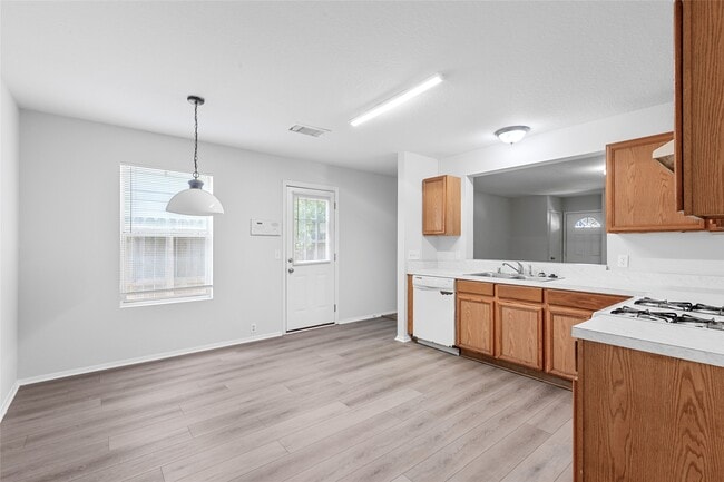 Building Photo - 3311 Jib Ct