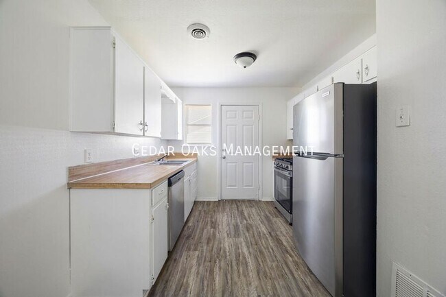 Building Photo - 4530 W Franciscan Trail