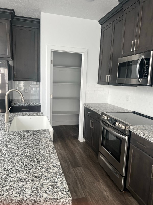 Building Photo - 1140 S 1500 W