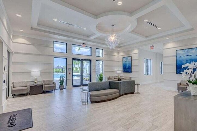 Building Photo - 11583 SW Oceanfront Ct