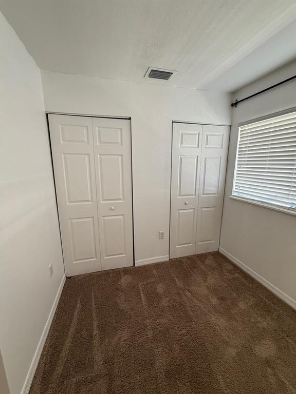 Building Photo - 22710 Watersedge Blvd