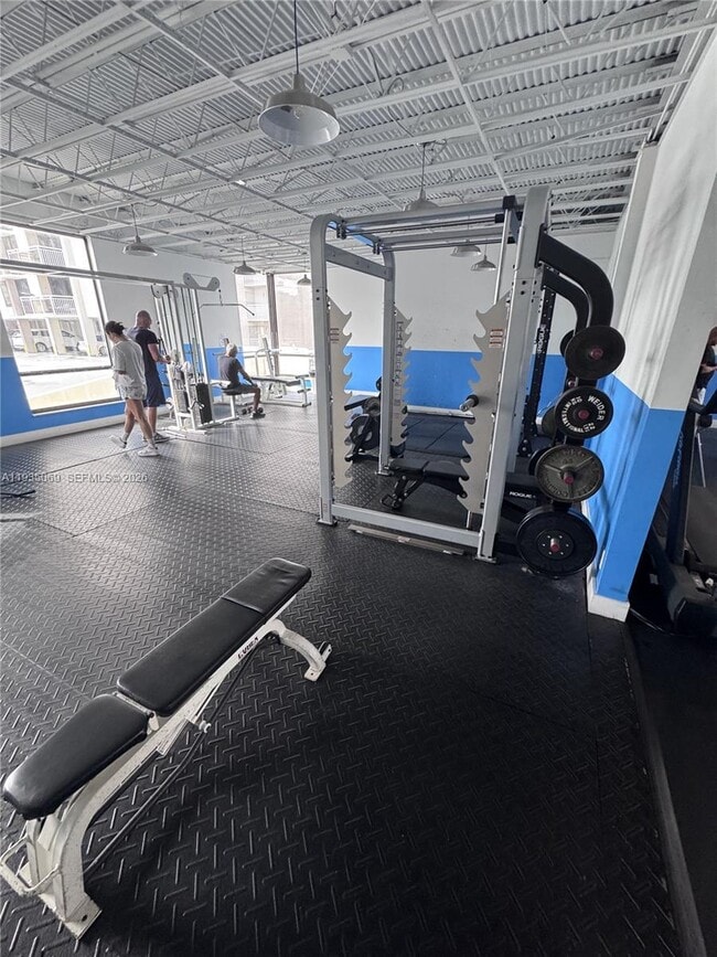 Building Photo - 1500 S Ocean Dr